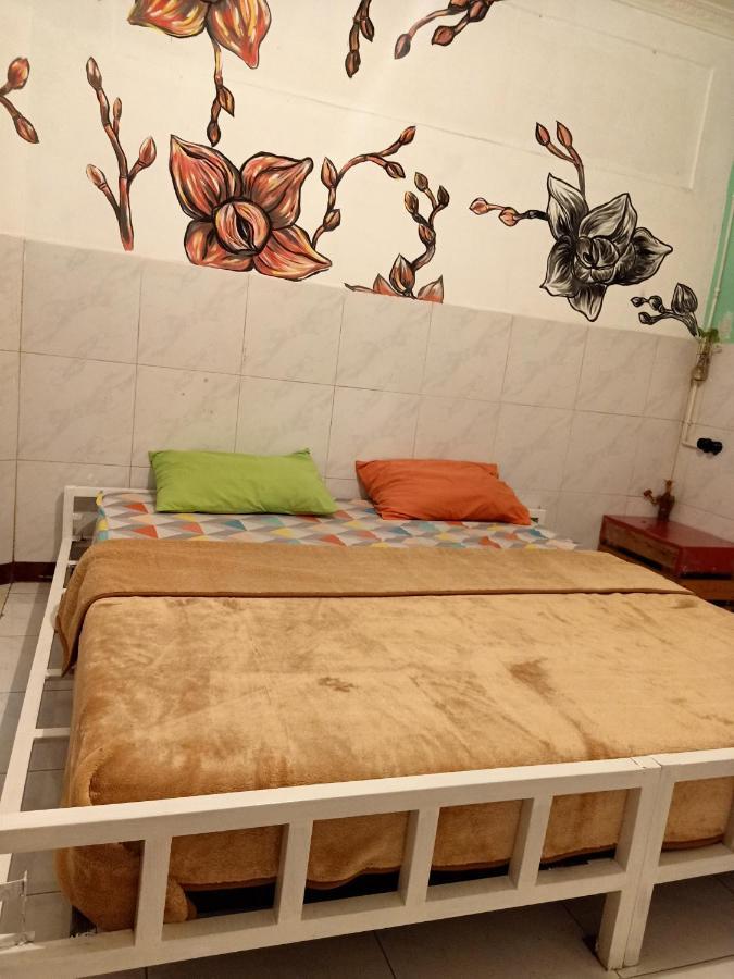 Deoplet Homestay & Gallery Yogyakarta Exterior foto